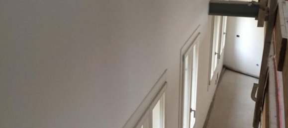 3 rooms Duplex in Vicenza, Italy No. 158759 11