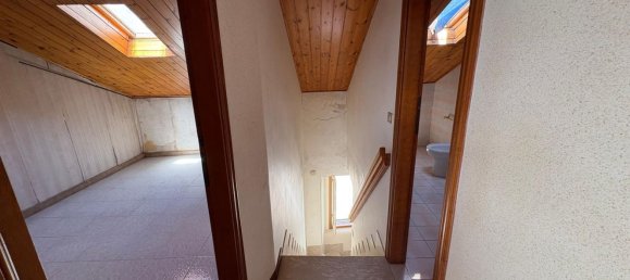 6-salle Maison à Capracotta, Italy No. 283638 14