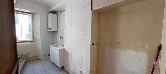 6-salle Maison à Capracotta, Italy No. 283638 8