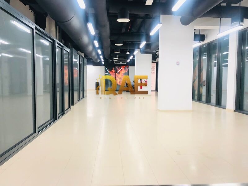 Magasin à Business Bay, UAE 20.4m² No. 8626