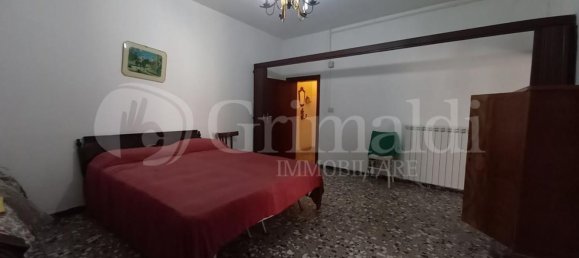 Casa de 4 divisões em San Paolo di Civitate, Italy N.º 104551 8