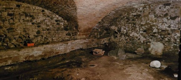 Коммерческая недвижимость с 2 комнатами в Флоренция, Италия № 331252 23