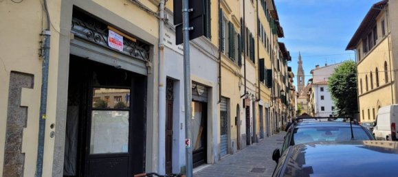 Коммерческая недвижимость с 2 комнатами в Флоренция, Италия № 331252 2