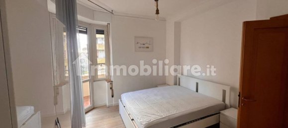 3 bedrooms Apartment in Rome, Italy No. 335878 3