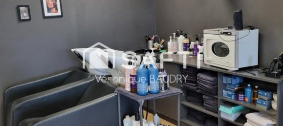 2-Zimmer Gewerbliche Immobilie in Saint-Jacques-de-la-Lande, France, Nr. 308143 6