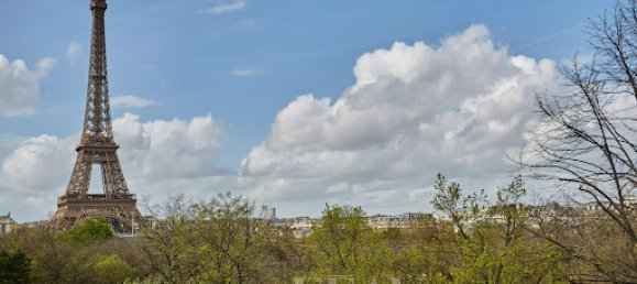 4 bedrooms Apartment in Paris, France No. 172253 2