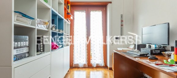 Квартира с 3 спальнями в Рим, Италия № 129191 18