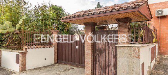 Квартира с 3 спальнями в Рим, Италия № 129191 22