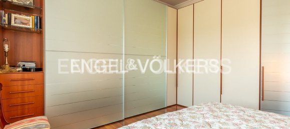 Квартира с 3 спальнями в Рим, Италия № 129191 13