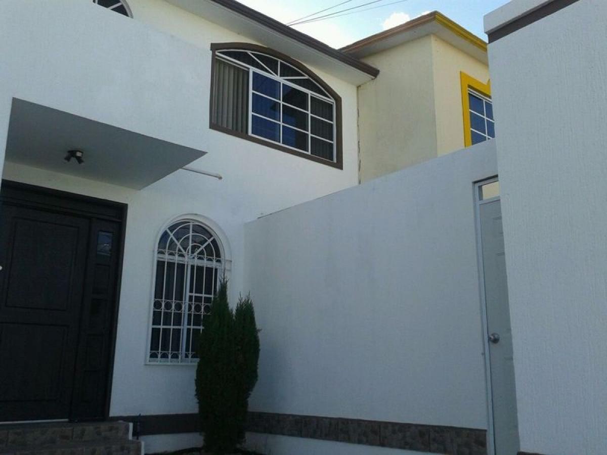 3 bedrooms House in San Luis Potosi, Mexico No. 155467