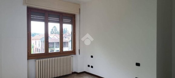 2 bedrooms Apartment in Castelletto sopra Ticino, Italy No. 66387 12