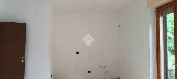 2 bedrooms Apartment in Castelletto sopra Ticino, Italy No. 66387 6