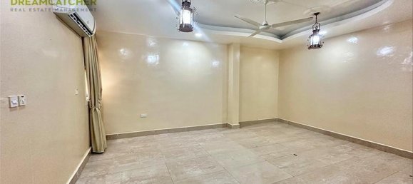 10 bedrooms Villa in Seih Al Uraibi, UAE No. 34947 11