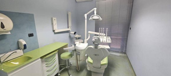 Apartamento de 6 habitaciónes en Turin, Italy No. 328962 11