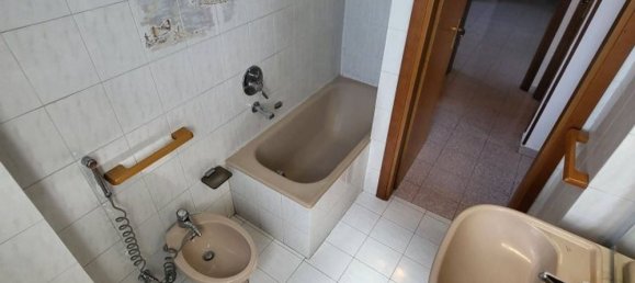 4 غرف نوم شقة في Cormano, Italy رقم 373152 49