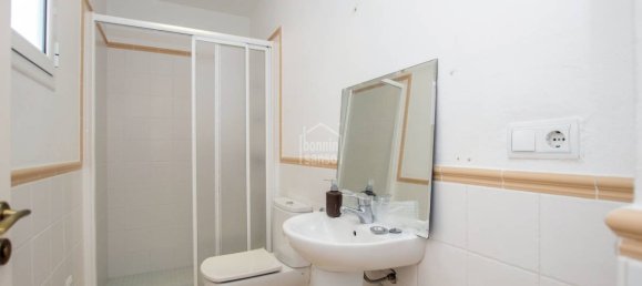 2 Schlafzimmer Wohnung in Mahon, Spain, Nr. 5203 12