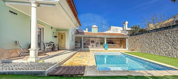 3 bedrooms House in Sesimbra, Portugal No. 185442 10
