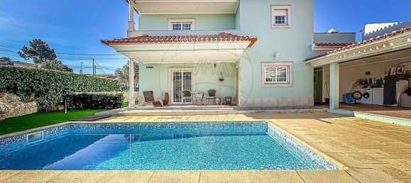3 bedrooms House in Sesimbra, Portugal No. 185442 19