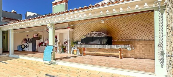 3 bedrooms House in Sesimbra, Portugal No. 185442 22