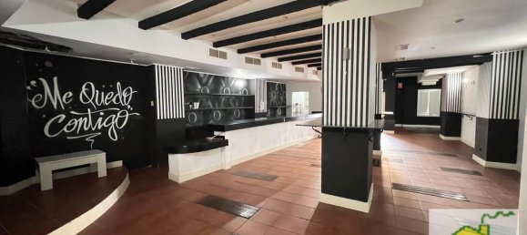 عقار تجاري في Andujar, Spain 129متر مربع رقم 173146 2