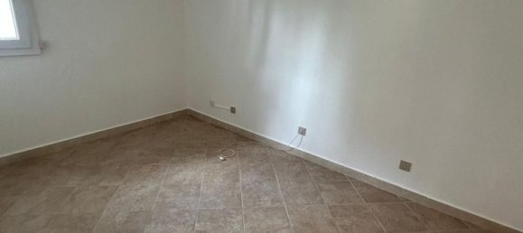 5 bedrooms Apartment in Comacchio, Italy No. 381579 8