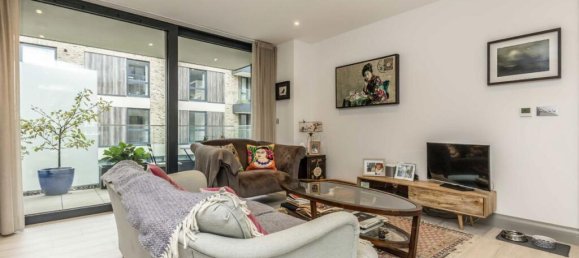 2 bedrooms Apartment in Surbiton, United Kingdom No. 10257 3