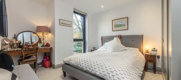 2 bedrooms Apartment in Surbiton, United Kingdom No. 10257 10