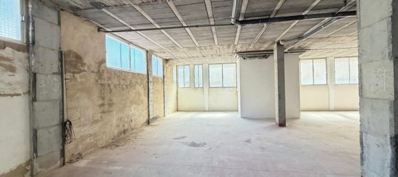 Gewerbliche Immobilien in Torrevieja, Spain 2800m², Nr. 366326 2