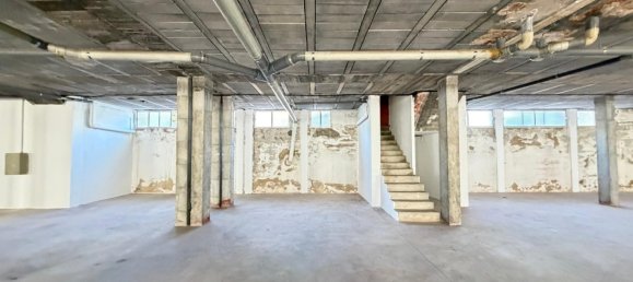Gewerbliche Immobilien in Torrevieja, Spain 2800m², Nr. 366326 28