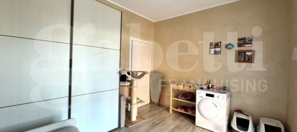 4 Schlafzimmer Wohnung in Collegno, Italy, Nr. 372095 11