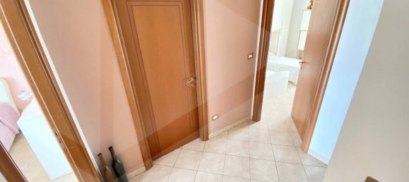 3 rooms Apartment in Molfetta, Italy No. 24100 14