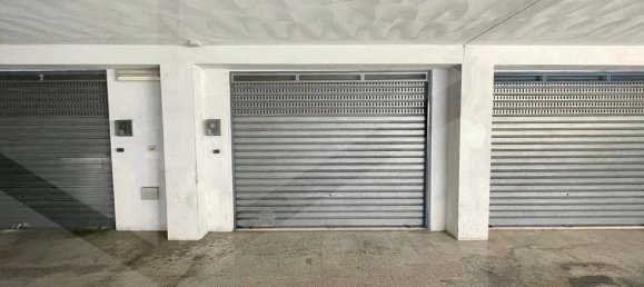 3 rooms Apartment in Molfetta, Italy No. 24100 34