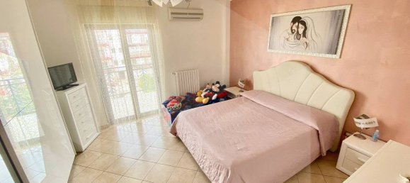 3 rooms Apartment in Molfetta, Italy No. 24100 21