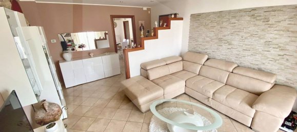 3 rooms Apartment in Molfetta, Italy No. 24100 7