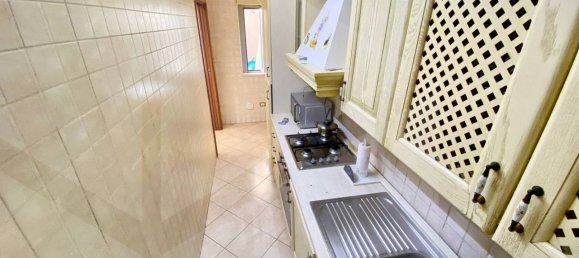 3 rooms Apartment in Molfetta, Italy No. 24100 13