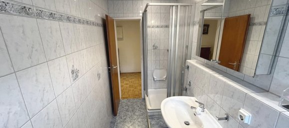 Квартира с 2 комнатами в Дуйсбург, Германия № 248705 6