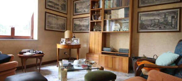 4 bedrooms Apartment in Verona, Italy No. 322715 7