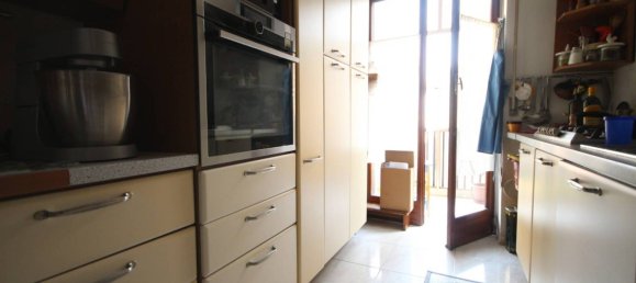 4 bedrooms Apartment in Verona, Italy No. 322715 6