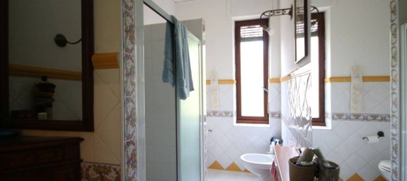4 bedrooms Apartment in Verona, Italy No. 322715 11
