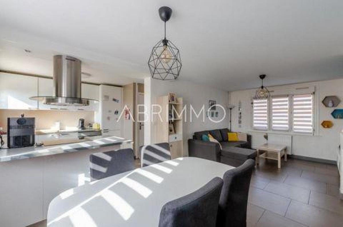 Casa T3 em Wavrin, France N.º 24603