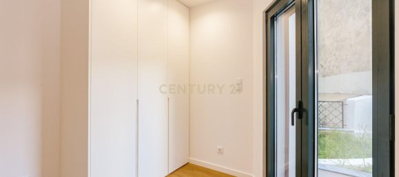 2 bedrooms Building in Lisbon, Portugal No. 128162 16