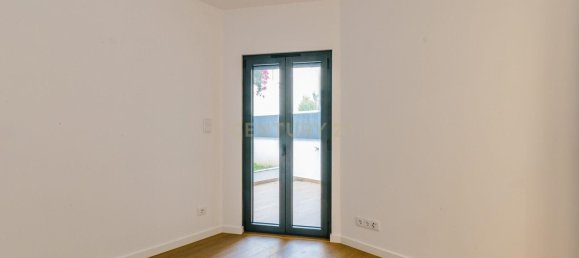 2 bedrooms Building in Lisbon, Portugal No. 128162 20