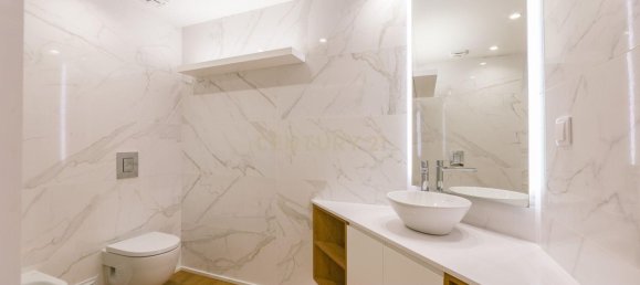 2 bedrooms Building in Lisbon, Portugal No. 128162 18