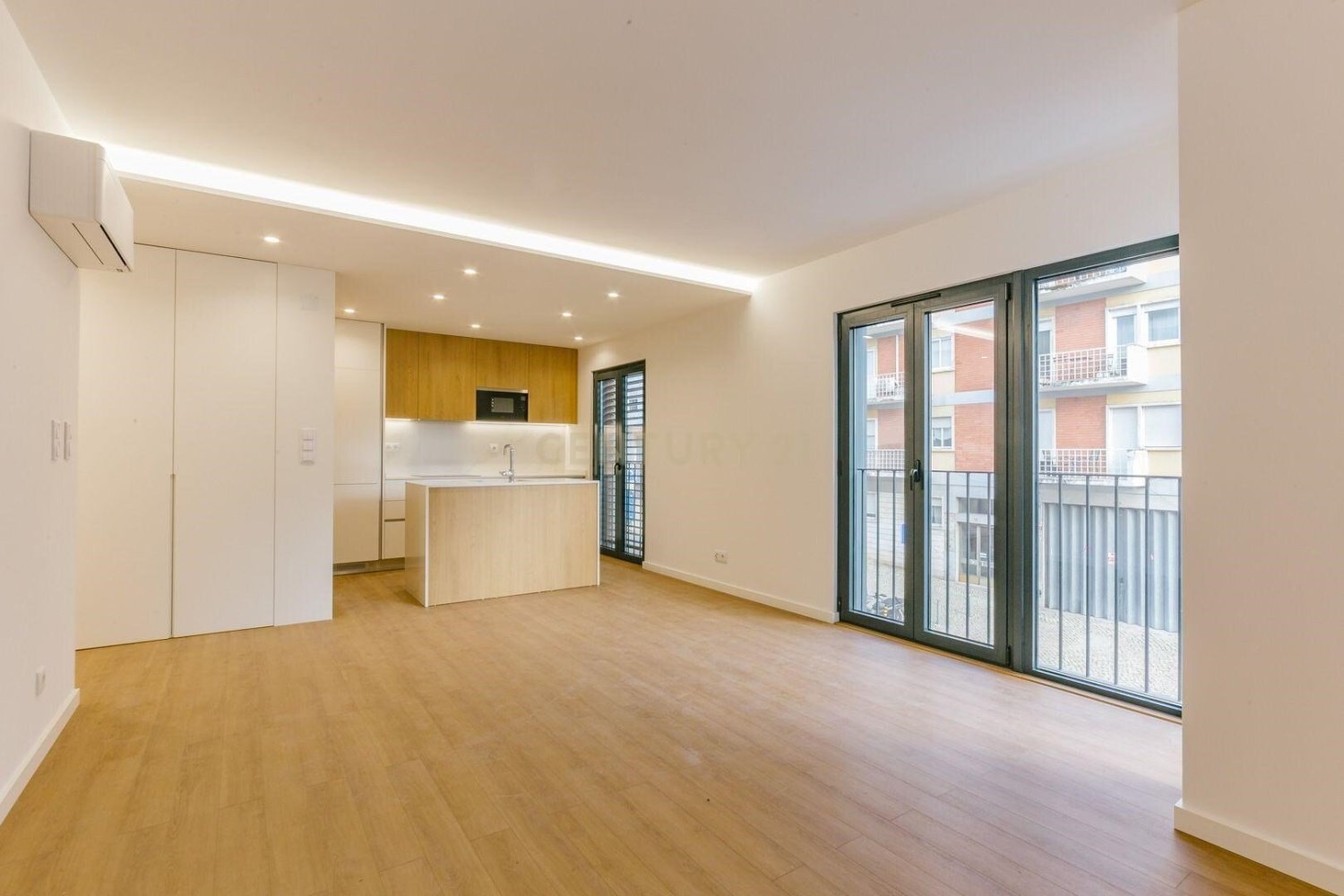 2 bedrooms Building in Lisbon, Portugal No. 128162