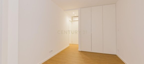 2 bedrooms Building in Lisbon, Portugal No. 128162 15