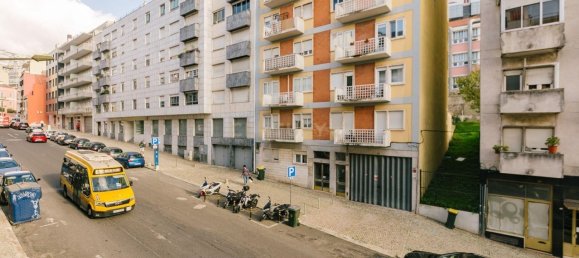 2 bedrooms Building in Lisbon, Portugal No. 128162 27