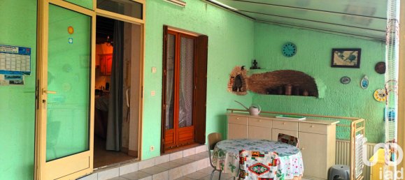 Casa de 5 dormitorios en La Chapelle-Saint-Martin-en-Plaine, France No. 240935 3