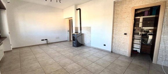 2 bedrooms Apartment in Rome, Italy No. 300977 5