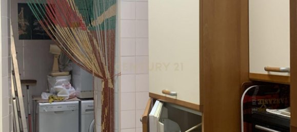 Studio in Lisbon, Portugal No. 96833 10