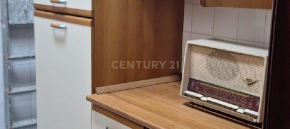 Studio in Lisbon, Portugal No. 96833 6